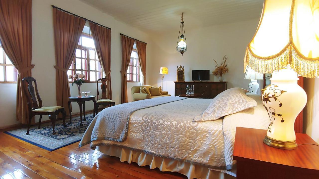 Hotel Boutique Casa Montalvo Cuenca クエンカ エクステリア 写真