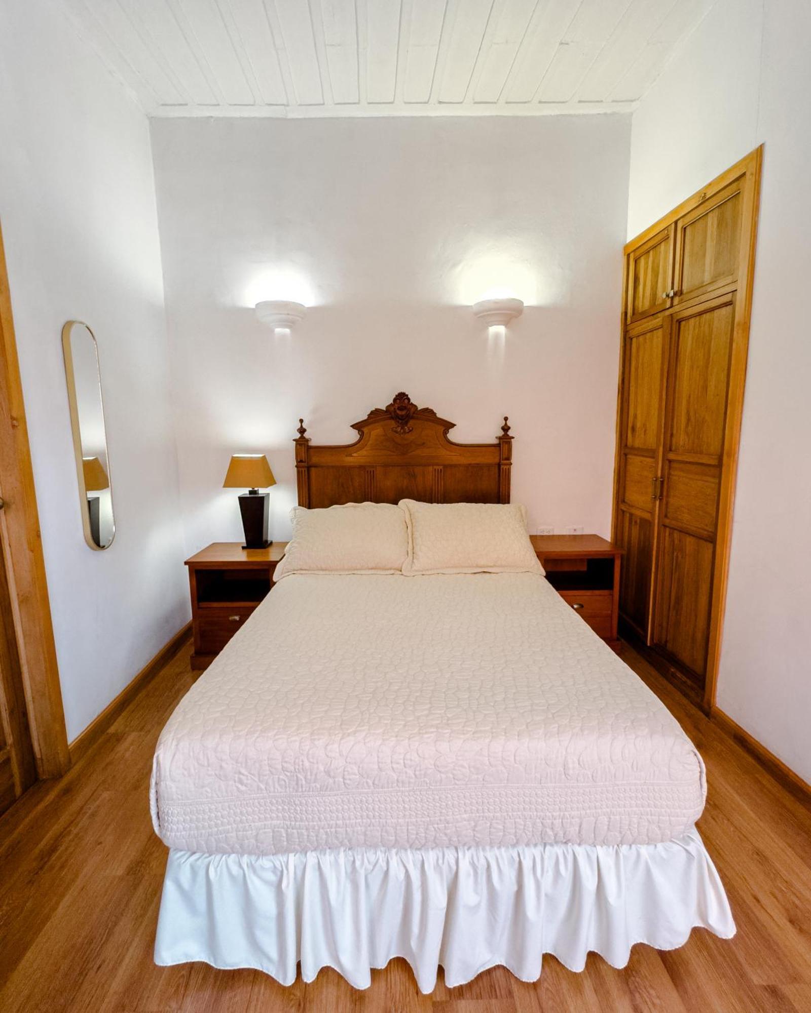 Hotel Boutique Casa Montalvo Cuenca クエンカ エクステリア 写真