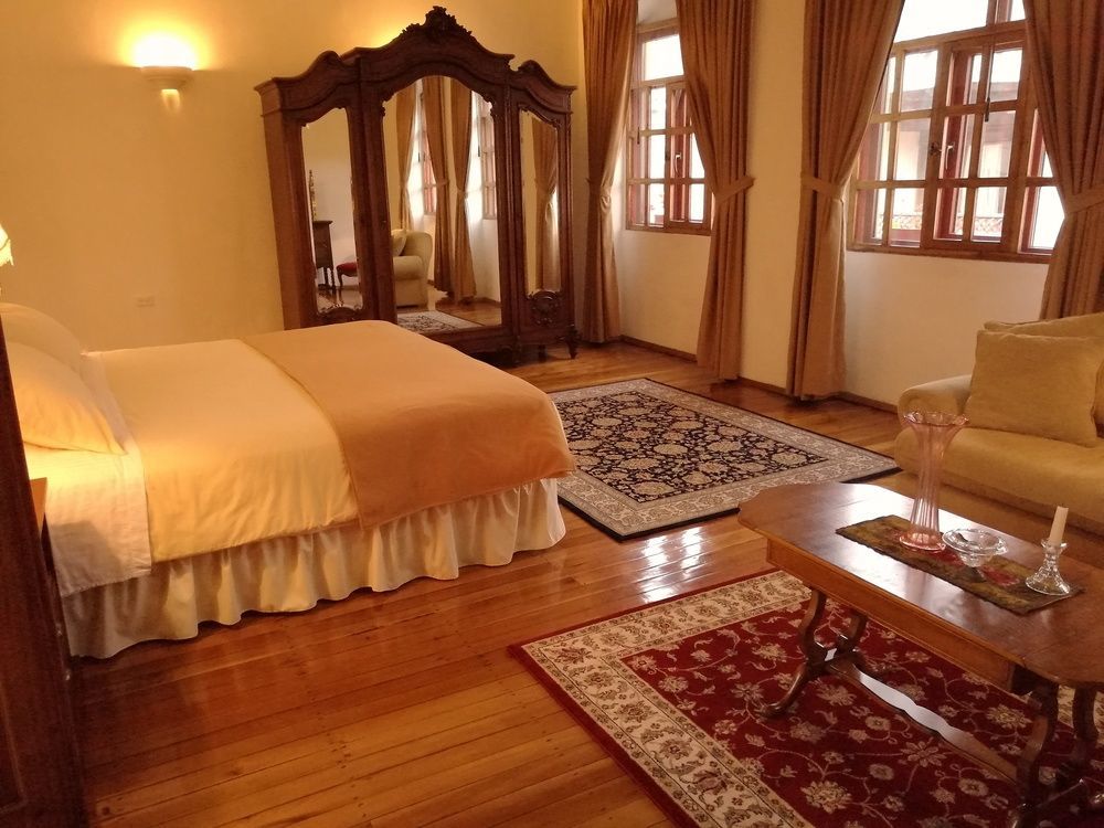 Hotel Boutique Casa Montalvo Cuenca クエンカ エクステリア 写真